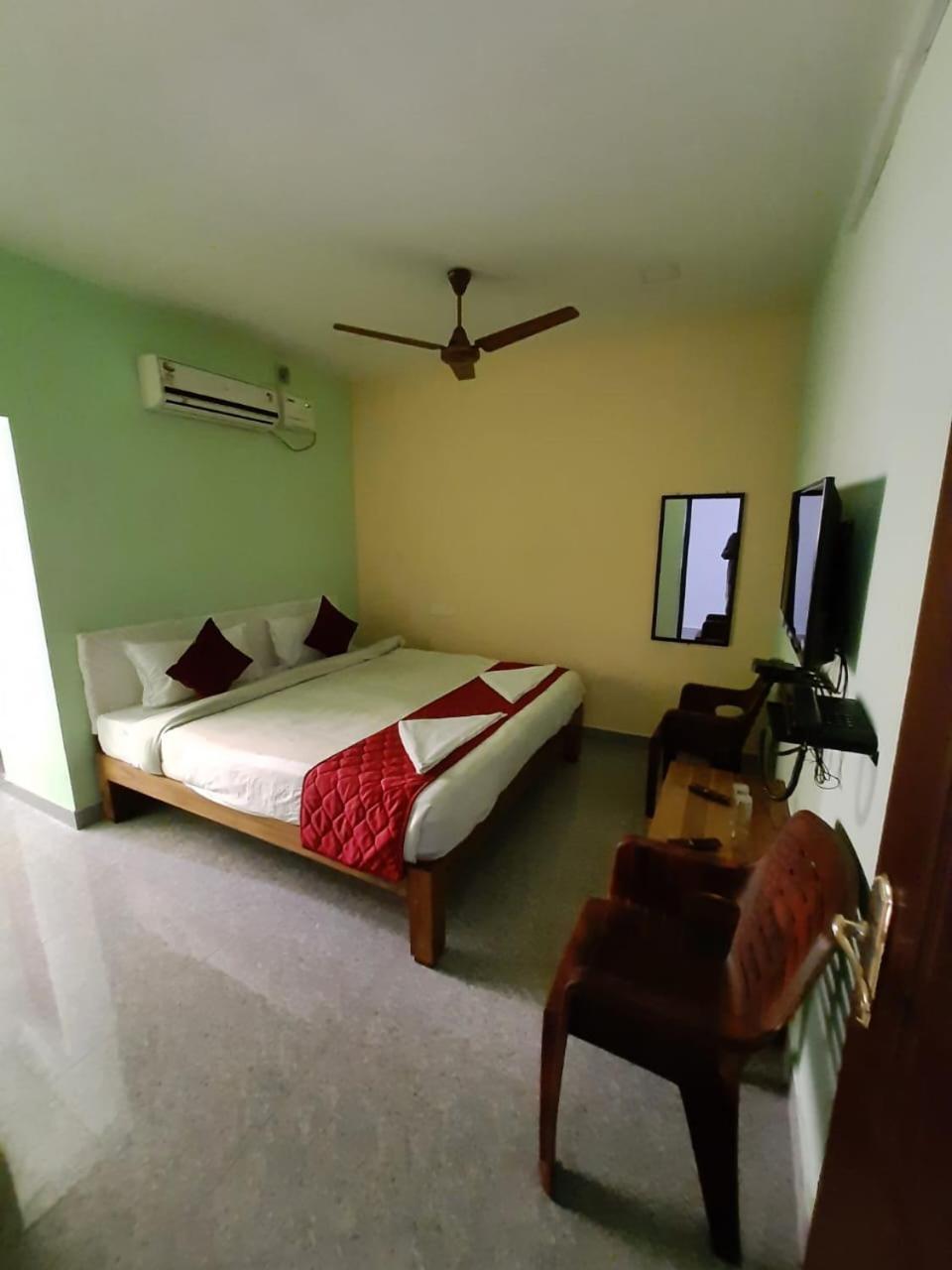 French Park Inn Pondicherry Exterior photo